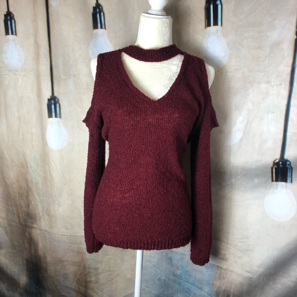 Cold shoulder cut out sweater